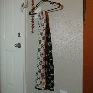 Michael Kors monogram scarve